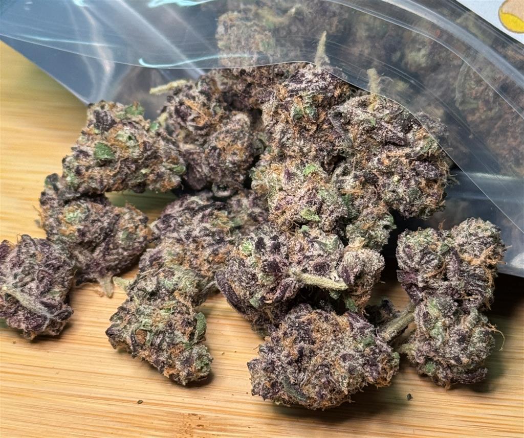 Smalls Grape Mintz Gas